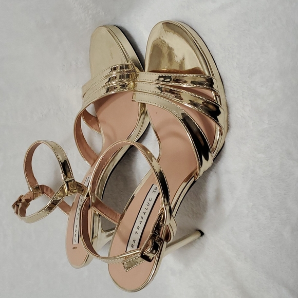 Zara Trafaluc ankle strap heel shoes 39 gold (Ss30) - Picture 2 of 9